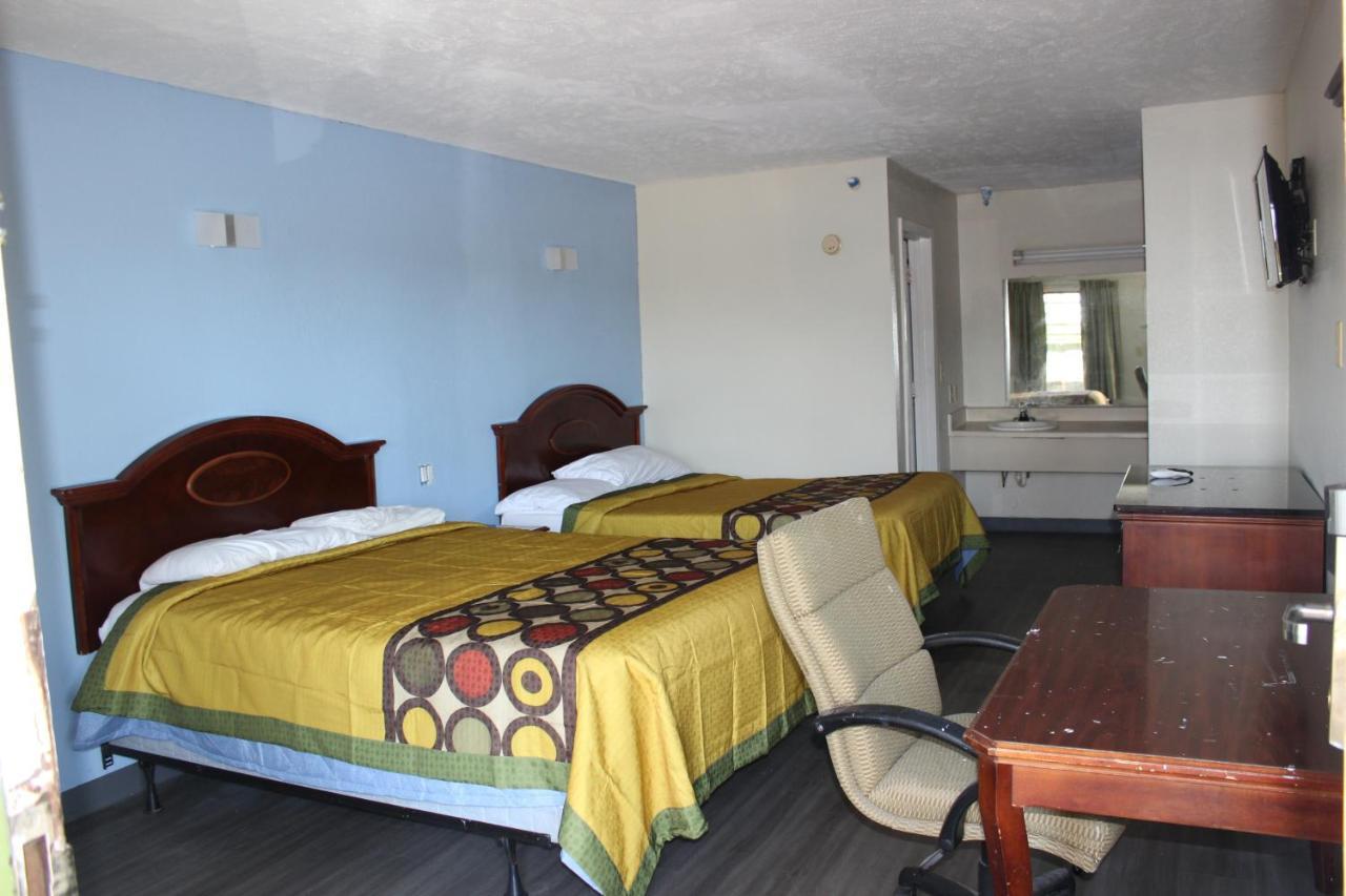 Relax Inn Кантон Екстериор снимка